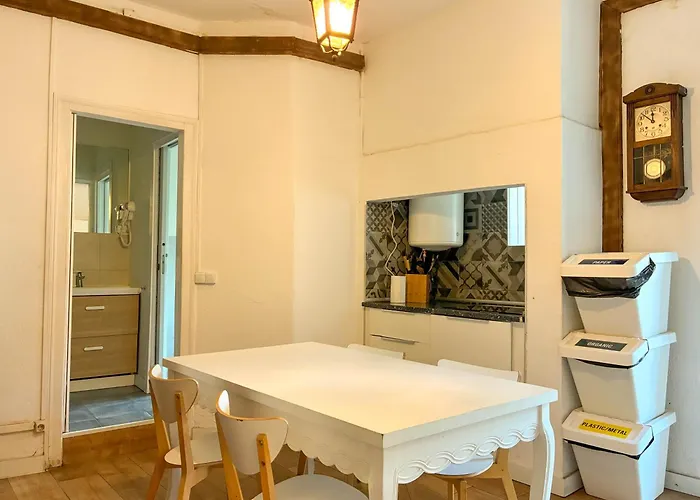 As A Local! Santos Historical 6 Bedroom Iii *